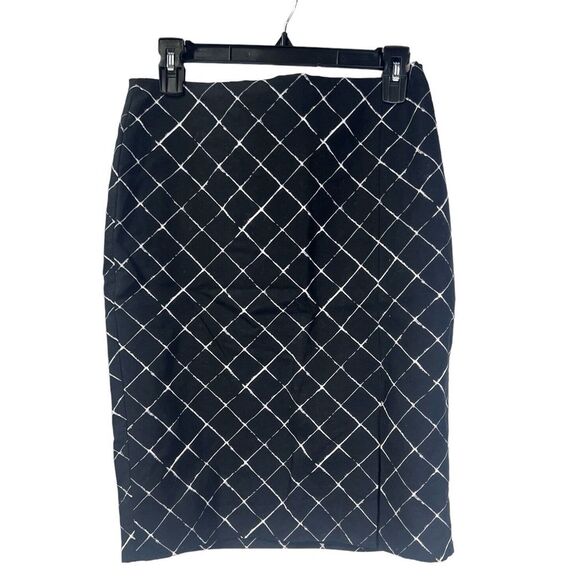 White House Black Market Dresses & Skirts - White House Black Market Pencil Lined Skirt Size 6